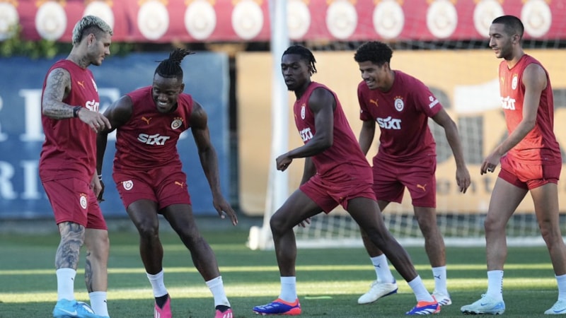 Galatasaray'da Konyaspor maçının hazırlıkları sürdü