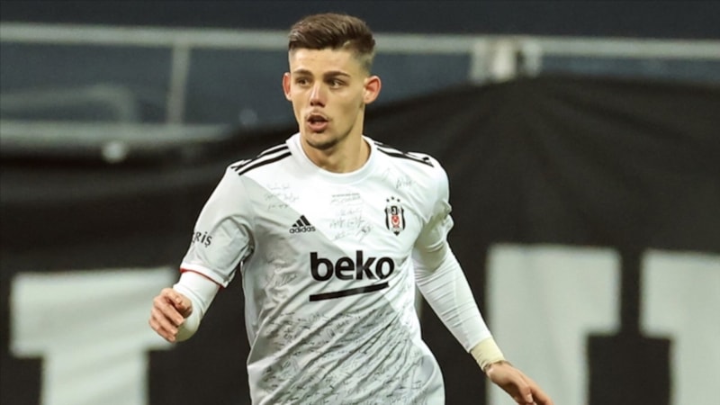 Javi Montero La Liga 2 ekibine transfer oldu