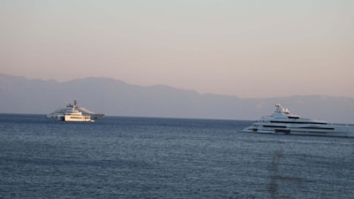 Şeyh Mansur ve Bill Gates'in yatları Bodrum açıklarında