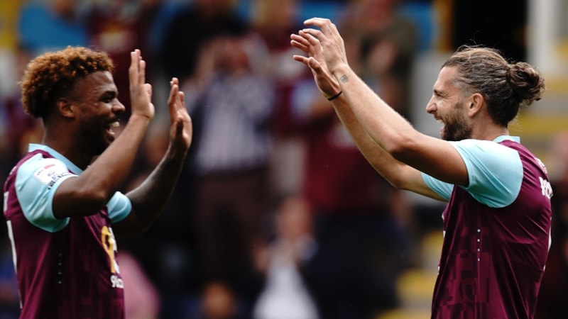 Erol Bulut'un ekibi Cardiff, Burnley'e farklı yenildi