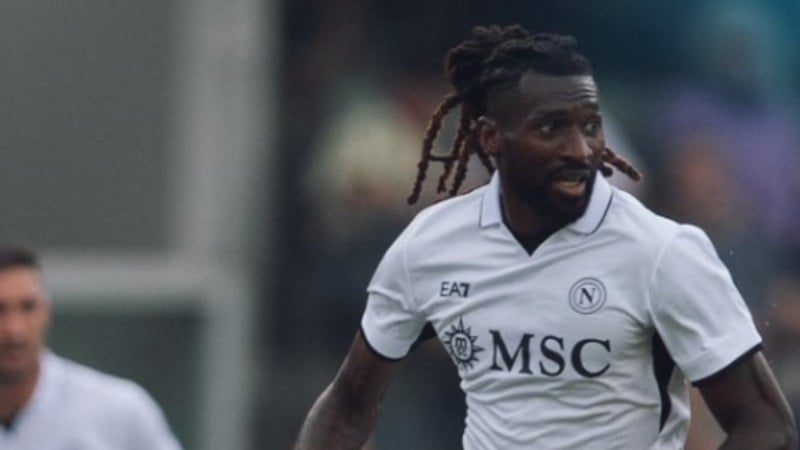 Napoli, Hellas Verona'ya farklı mağlup oldu