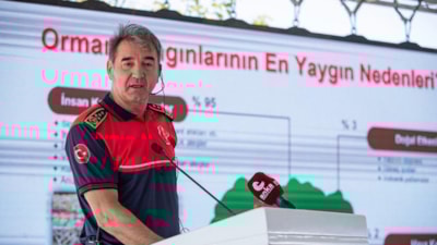 İzmir'deki yangınlardan sonra 'İtfaiye Daire Başkanı görevden alındı' iddiası