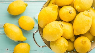 Buruşturup limona sarın, o sorun nasıl ortadan kalkıyor görün...