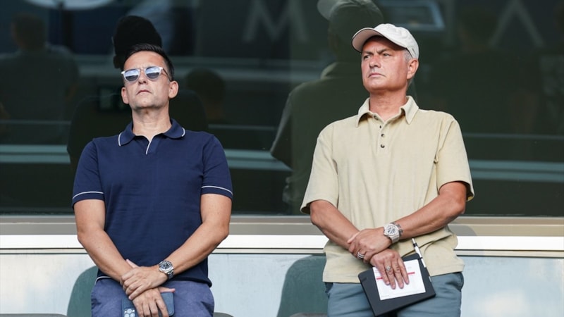 Jose Mourinho'dan futbolcularına uyarı