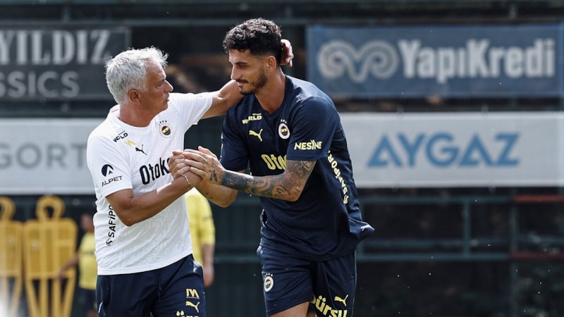 Samet Akaydin, Fransa yolcusu! Teklife sıcak bakıyor