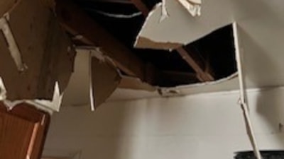 ABD’de cinayet şüphelisi, saklandığı tavan arasından düştü