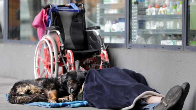 Fransa'da evsiz çocukların sayısı artıyor