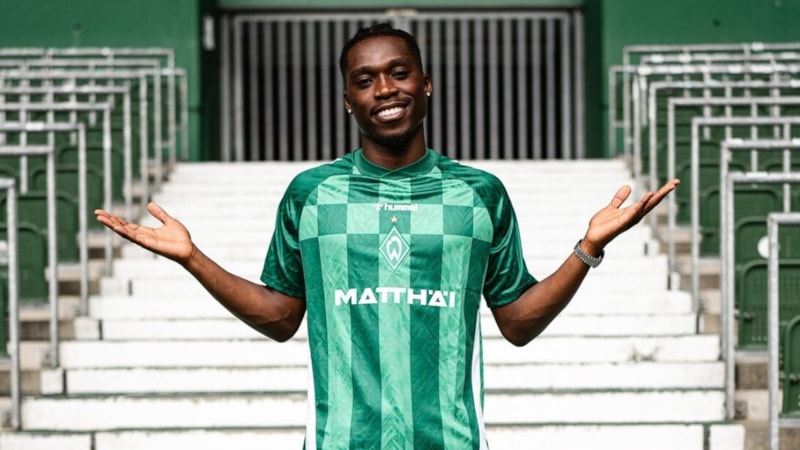 Derrick Köhn, Werder Bremen'e kiralandı