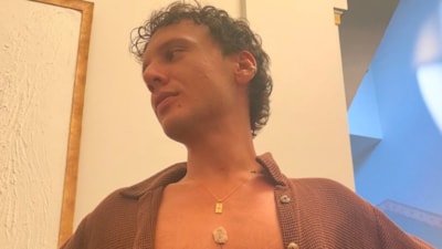 Şarkıcı Edis'in anne ve babası boşandı