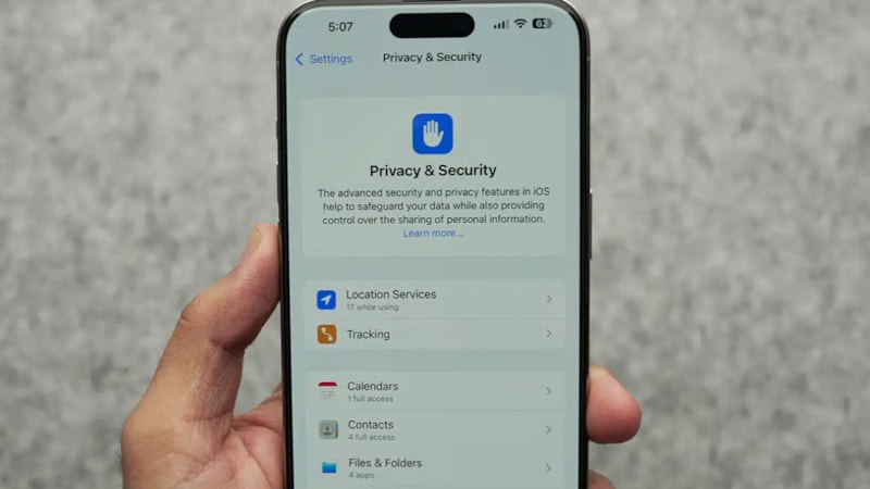 Hangi iPhone uygulamaları aktivitenizi izliyor ve bunları nasıl durdurabilirsiniz
