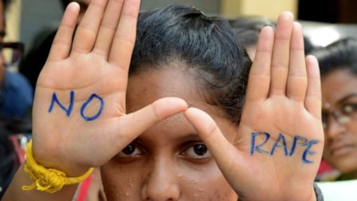 Hindistan'da cinsel istismarcıların idam edilmesine yönelik ilk adım