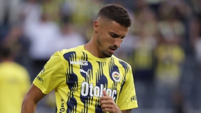 Fenerbahçeliler, Rade Krunic'in gidişini kutladı