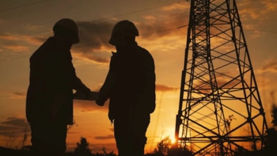 İzmir'de büyük elektrik kesintisi: O ilçeler karanlığa gömülecek! 6 Eylül İzmir elektrik kesinti listesi