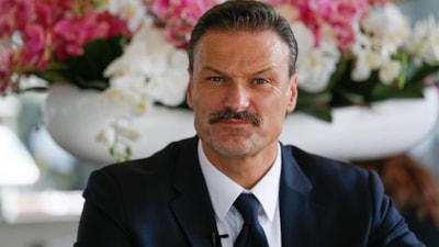 Alpay Özalan'dan villası kaçak çıkan Şahan Gökbakar'a: Yüzsüz CHP trolü