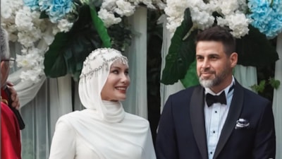 Gamze Özçelik eşi Reshad Strik'i övdü! 