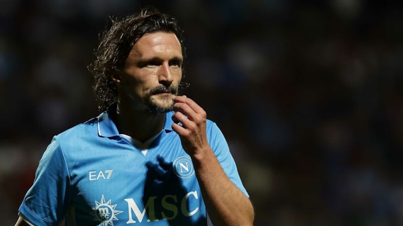 Beşiktaş, Mario Rui'de ısrarcı