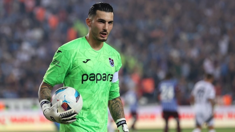 Uğurcan Çakır, yaptığı 7 kurtarışla Beşiktaş maçında yıldızlaştı