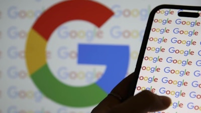 AB mahkemesi Google'ın 1,5 milyar euroluk para cezasını iptal etti