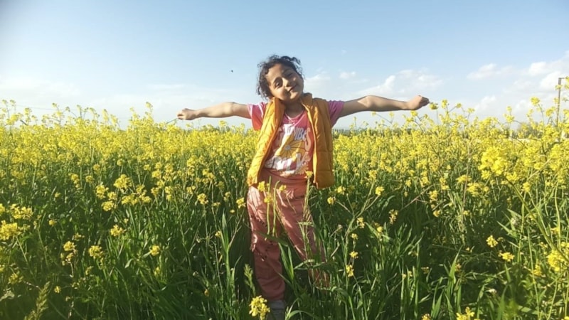 Muş'ta düğün konvoyunu izlerken maganda kurşunuyla vuruldu