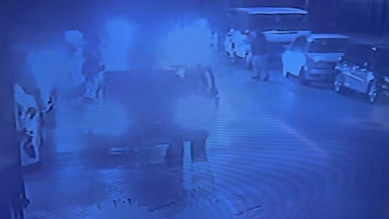 İstanbul'da silahlı 'yol verme' kavgası