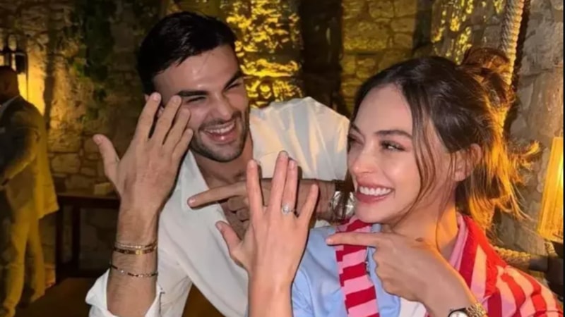 Oyuncu Rabia Soytürk, sevgilisi Samet Vuruşan'dan evlilik teklifi aldı