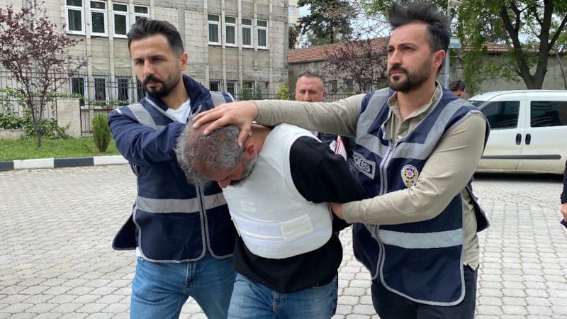 Samsun'da İngilizce öğretmeni eşini öldüren sanığın oğlu konuştu