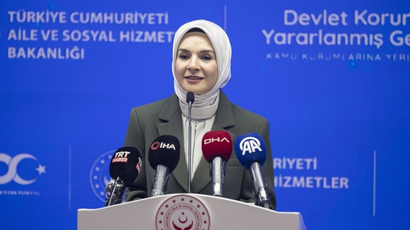 Devlet korumasında yetişen 729 gencin kamuya ataması yapıldı