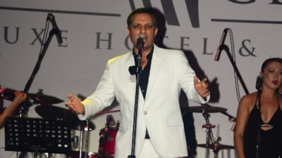 Rafet El Roman aşktan korkar oldu! 