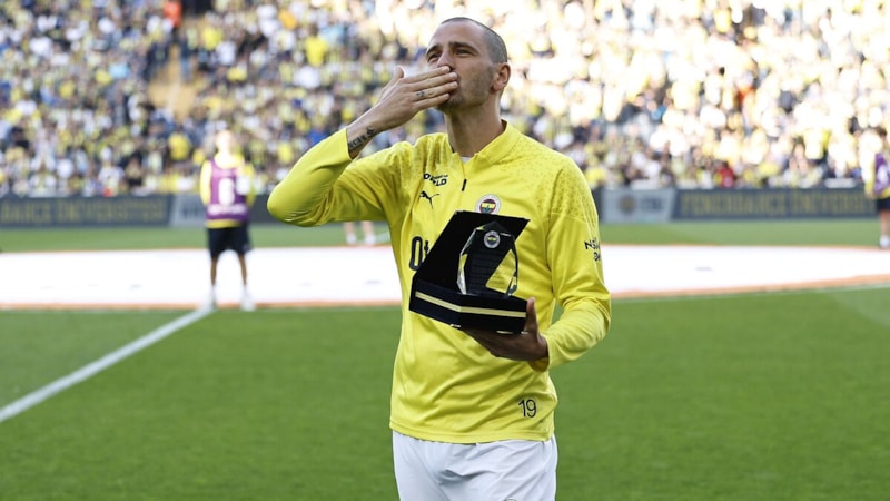 Leonardo Bonucci'den Fenerbahçe'ye mesaj: Umarım şampiyon olurlar