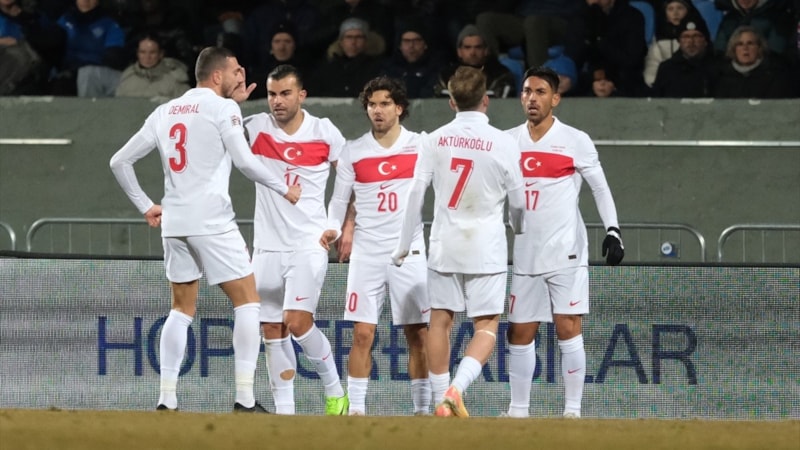 İzlanda'da resital! Önce İrfan Can sonra Kerem'den jeneriklik goller