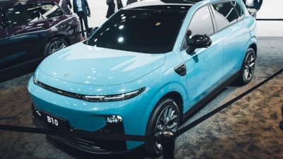 Çinli elektrikli otomobil üreticisi Leapmotor, B10 modelini tanıttı