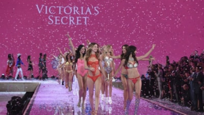 6 yıl sonra ilk kez! Victoria’s Secret Fashion Show 2024 ne zaman, saat kaçta, hangi kanalda?