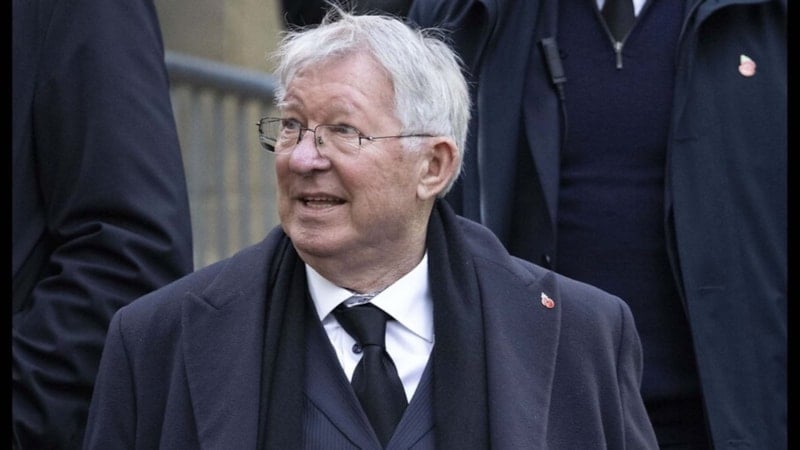 Manchester United'da Alex Ferguson'a büyük ayıp: Soyunma odasına girmesi yasaklandı