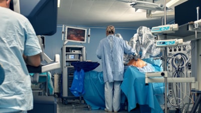 İngiltere'de incelenen kadavranın üç penisli olduğu ortaya çıktı