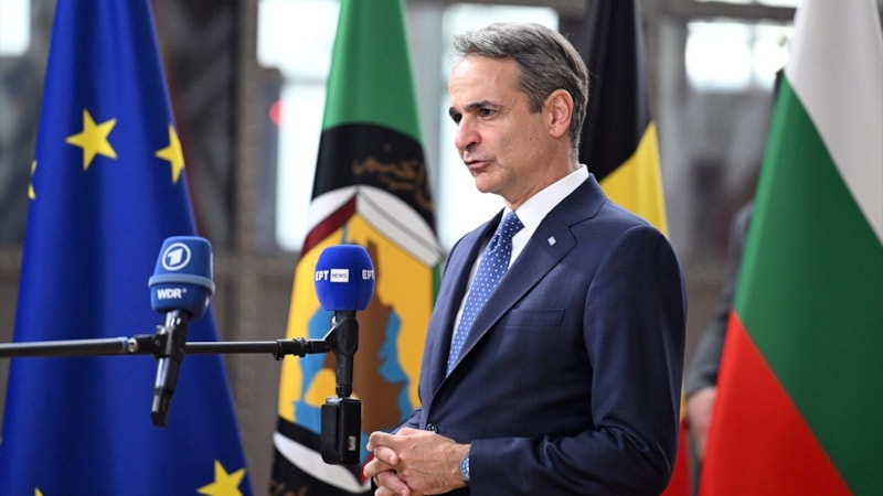 Kiryakos Miçotakis'ten yasal göç çıkışı: Zeytinlerimizi kim toplayacak?