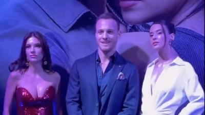 Yüsra Geyik'in dekolteli gala tarzı! Payetli elbisesine yorum yağdı