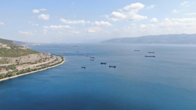 ASELSAN'In geliştirdiği uzun menzilli hava savunma sistemi İzmit Körfezi'ne yerleştirildi