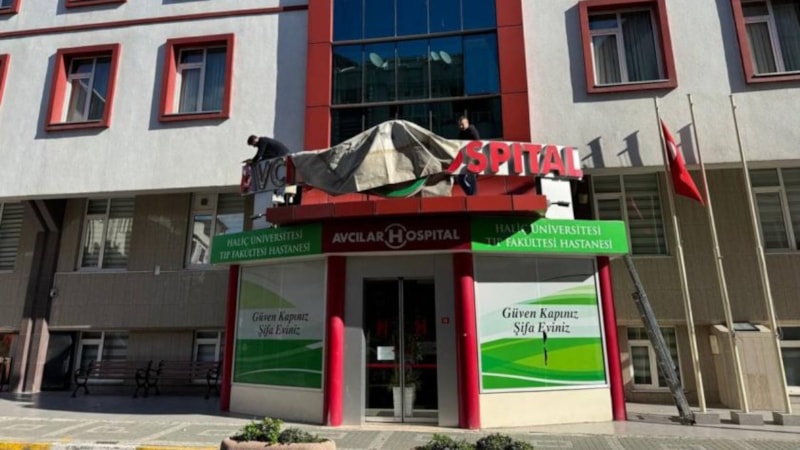 Tabelalar söküldü: Ruhsatı iptal edilen hastaneler hangileri, isimler neler?
