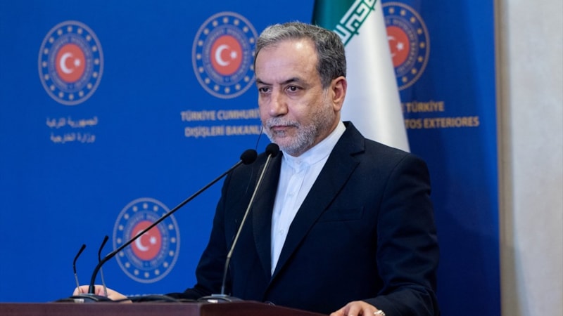 İran: Komşularımız topraklarını İran'a karşı kullanılmasına izin vermeyecek