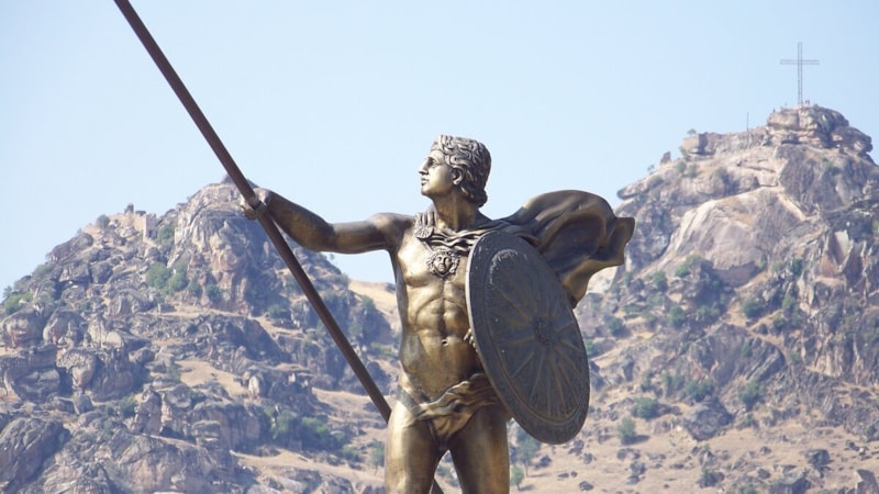 Dünyanın yarısını fetheden Büyük İskender'in boyu bakın kaç santimmiş...