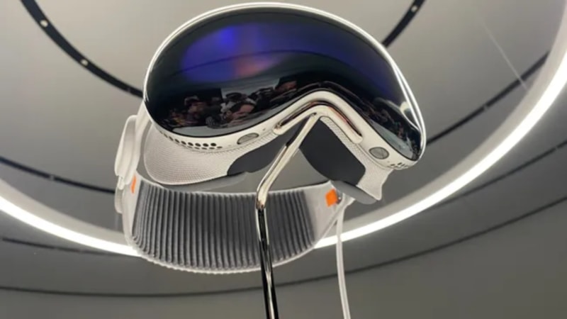 Büyük hayal kırıklığı: Apple Vision Pro'nun üretimi durmak üzere