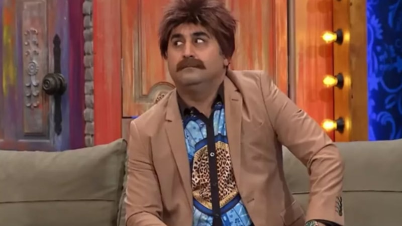 Onur Buldu'nun eşi Duygu Kozoğlu güzelliğiyle gündem oldu