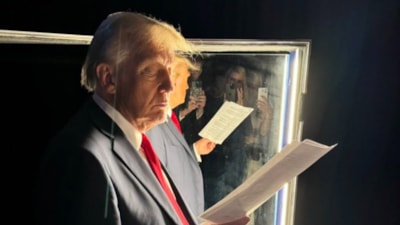 Donald Trump'ın zafer konuşmasına hazırlandığı anın fotoğrafı