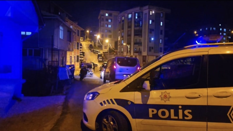 İstanbul'da sosyal medyada eşiyle mesajlaşanı silahla öldürdü