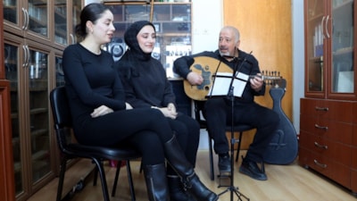 Van'da Atatürk için yazılan Kürtçe ezgi, 57 yıl sonra seslendirildi