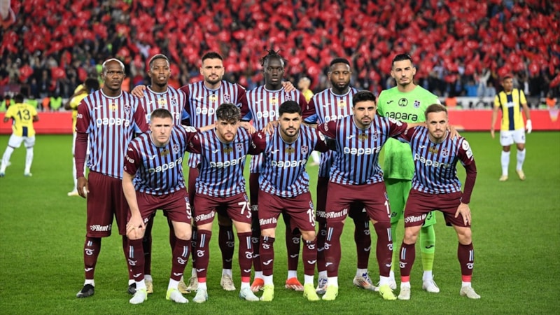 Trabzonspor, 4 futbolcusunu kadro dışı bıraktı