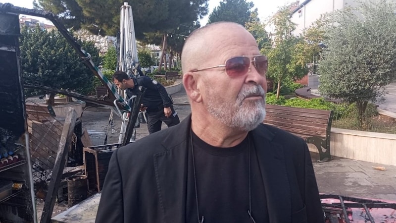 Antalya'da ekmek teknesi bir gecede küle döndü