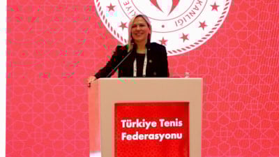 Türkiye Tenis Federasyonu'nun yeni başkanı Şafak Müderrisgil oldu