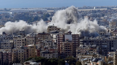 İsrail'den Beyrut'un güneyindeki Dahiye'ye şiddetli saldırı