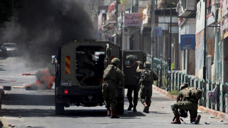 İsrail, Batı Şeria'da sivilleri hedef aldı